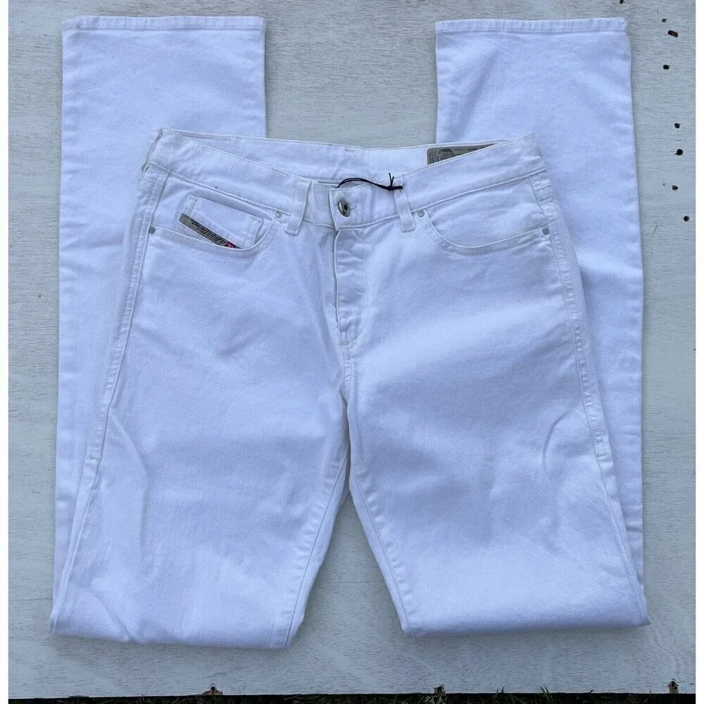 Diesel White Denim Women’s Bootzee Bootcut Regular Jeans W31 L32 R85W1 - Picture 4 of 16